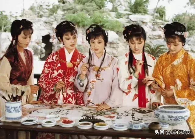 最新红楼梦诗词全译,最美的红楼梦古诗词