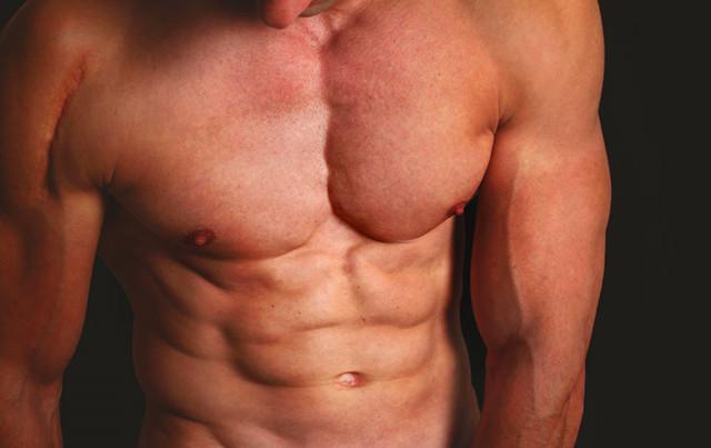 提升胸肌的动作,胸肌训练计划从下胸开始