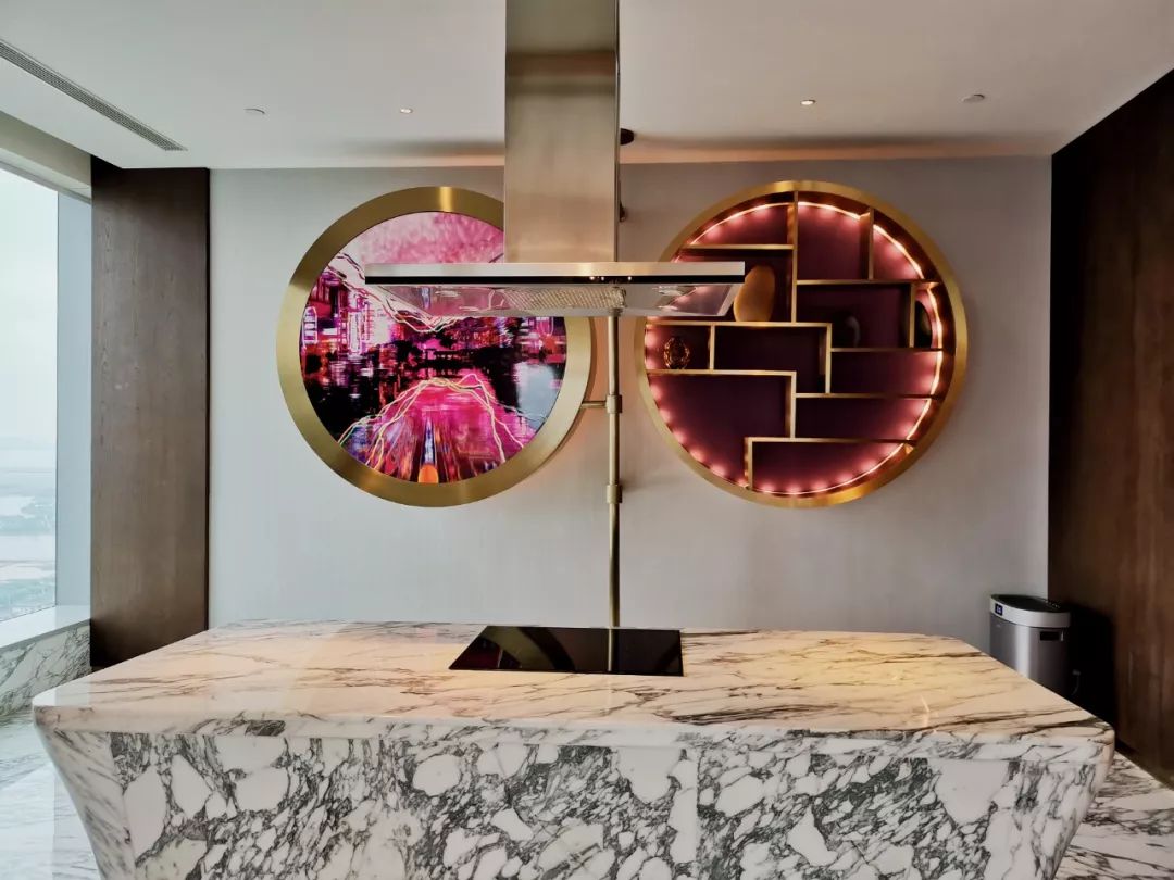 18万一个晚上的酒店什么样,1000多一晚的酒店有什么