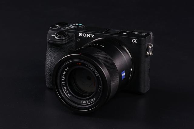 全画幅微单镜头佳能和索尼哪个好 (微单相机索尼佳能尼康到底选哪个)