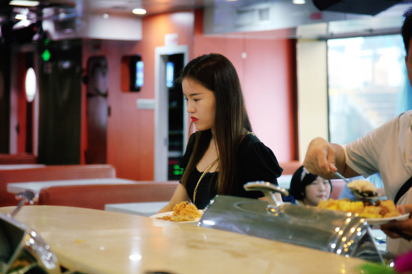 珠澳海湾夜游，看遍左手澳门右手珠海的繁华