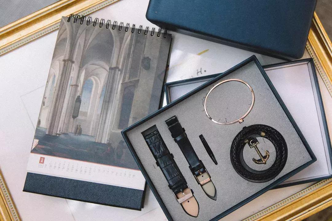 五折绣花防晒伞,30元防晒伞推荐