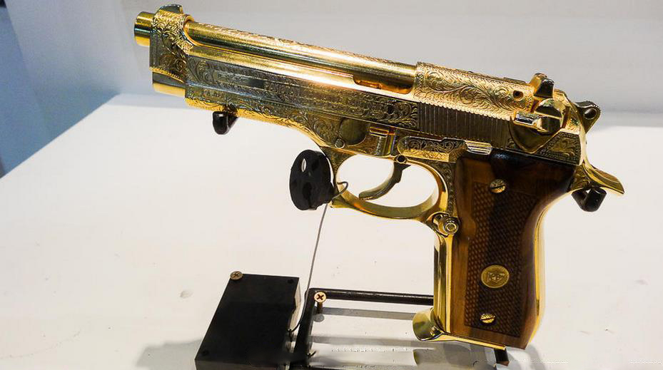 “墨西哥帮派”的30种*器武**，就连重狙和RPG都有