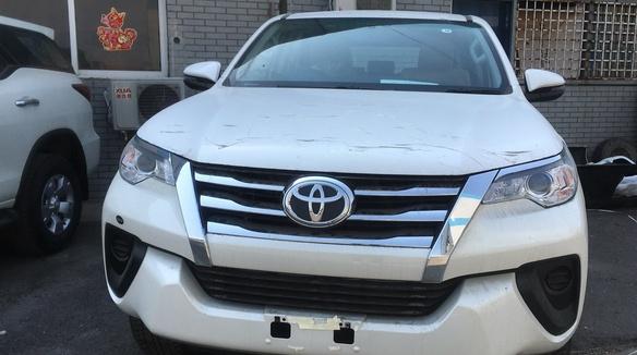 朋友买来18款丰田“小霸道”，只花了21万，表哥气得想砸了汉兰达