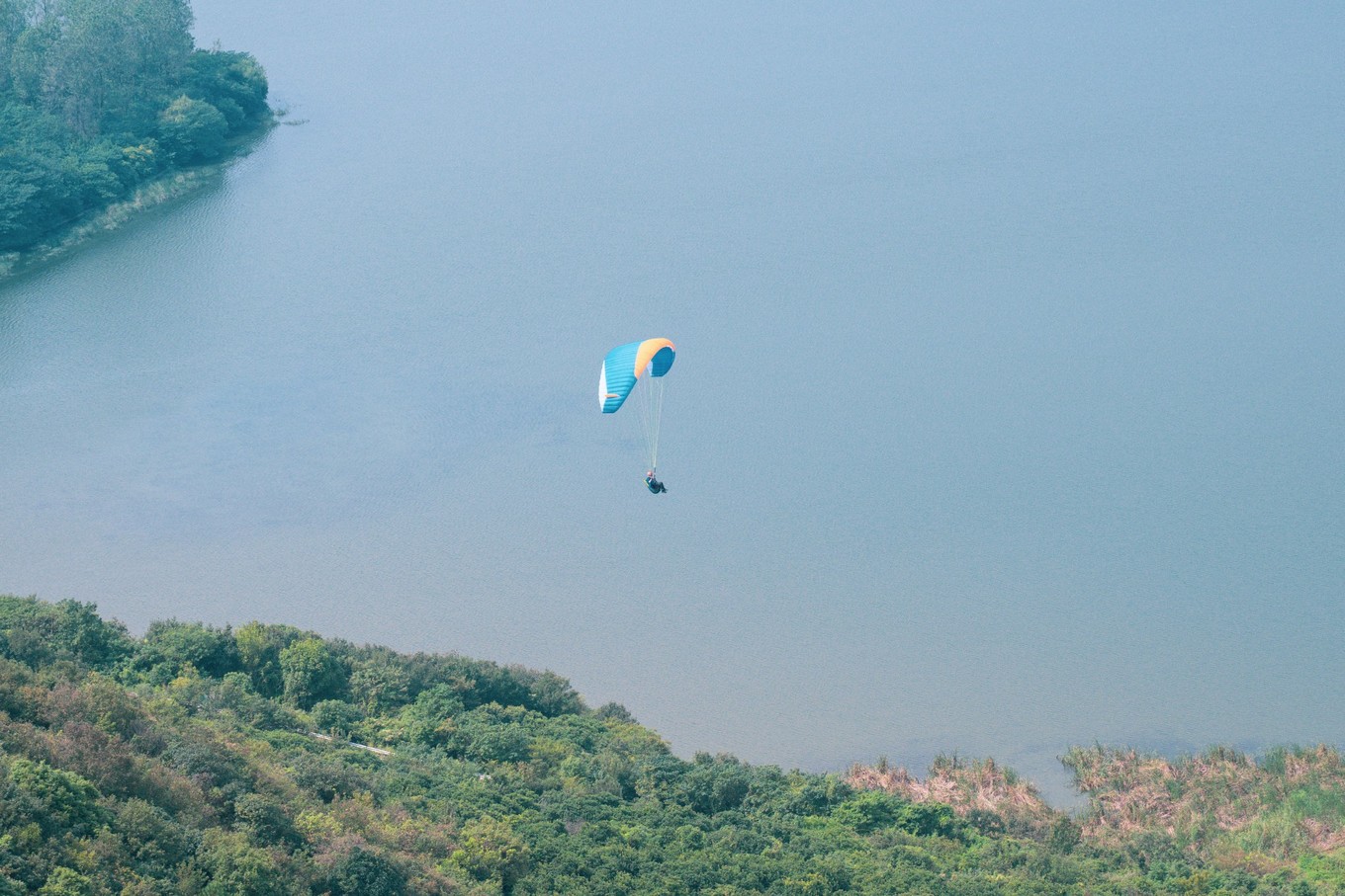 不仅仅是皮革，海清潮静——海宁