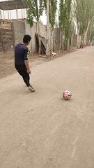 新疆小伙足球,新疆民间足球小伙