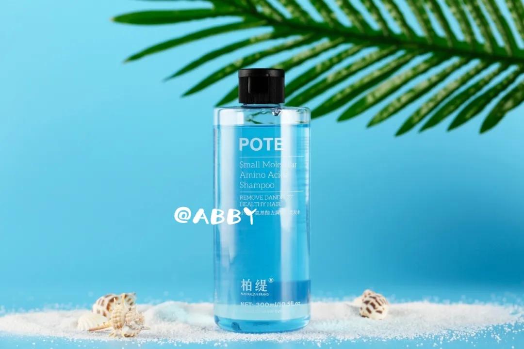 天天散着头发容易脱发吗,头发油了特别容易脱发