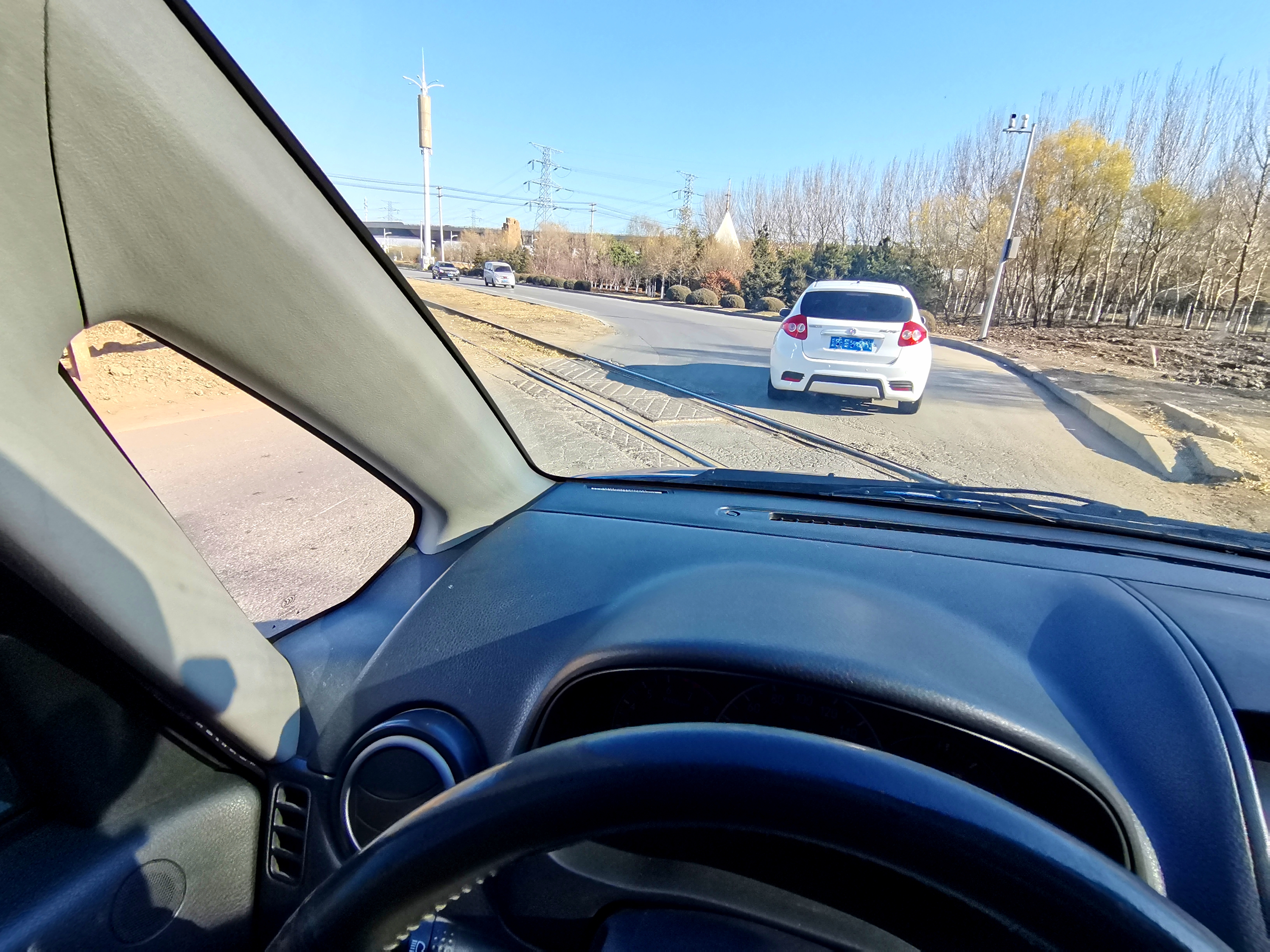 试驾测评铃木天语sx4冠军版,新款铃木sx4最新试驾