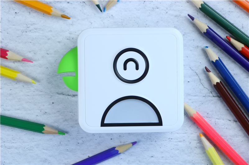 巴掌大小的打印照片的机器,手掌大小的微型口袋书打印