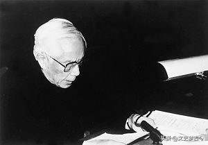 他是中科院院士,物理学宗师巨匠,曾任北大校长,后官至副国级