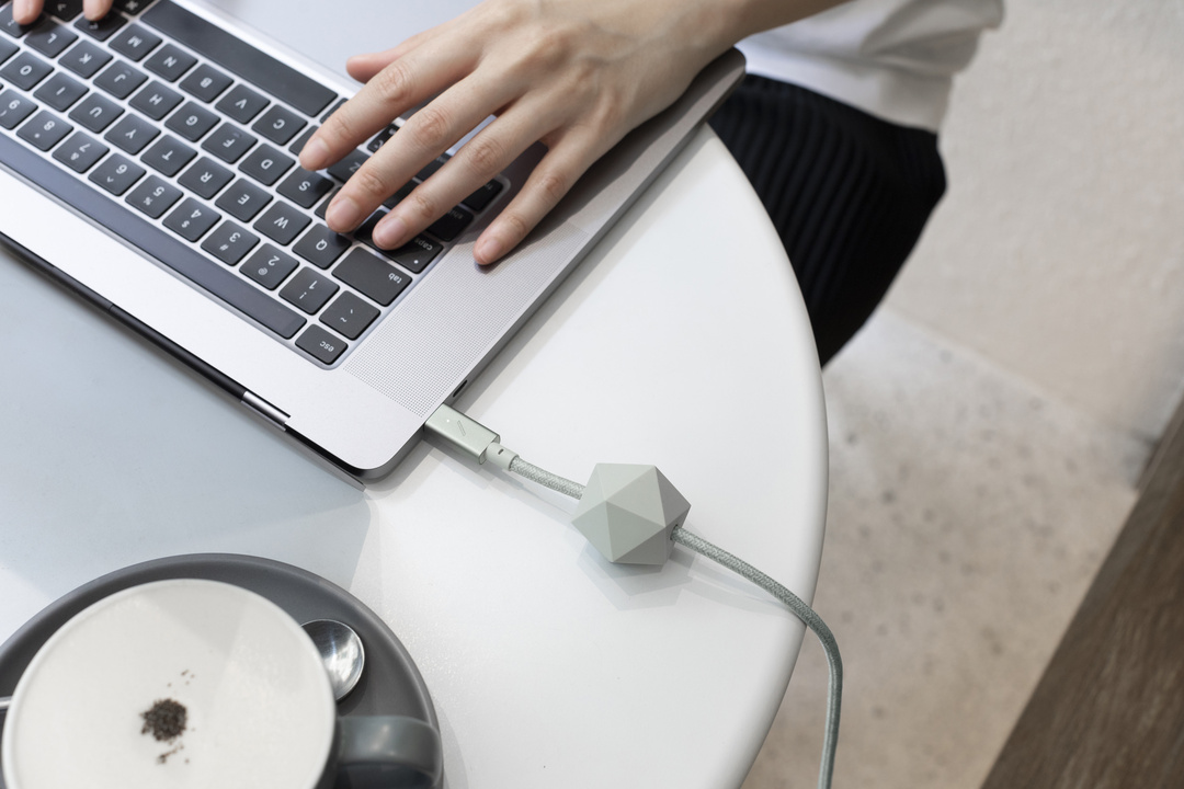 macbook看电池寿命,mac笔记本如何用才能保护好电池