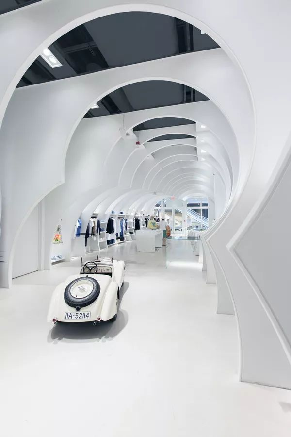 85、90后的妈妈最爱带孩子逛的童装店竟然是这样？