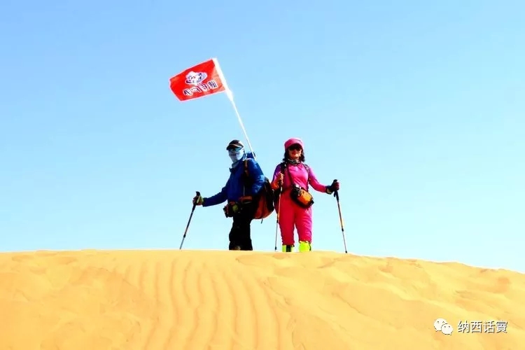 叶紫被雷劈穿越到异界,关于叶紫的穿越小说