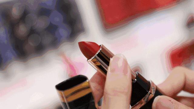 超强彩妆王国登陆长沙！带你一秒变身调色师