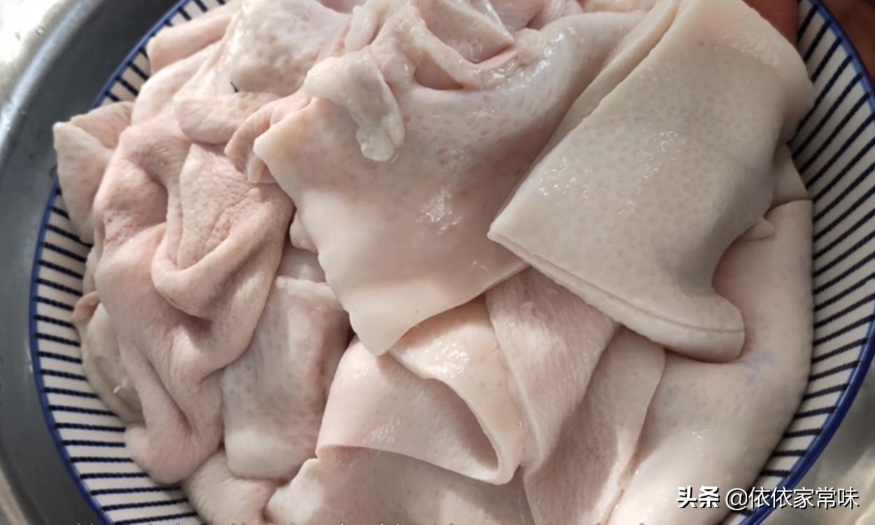 猪皮冻的正确做法教程,猪皮冻最好吃的做法简单的