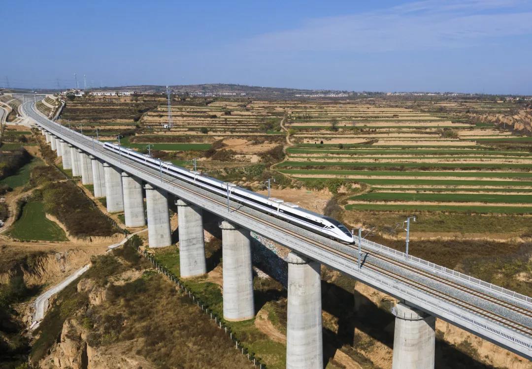 2021年12月开通的四条高铁,2023年开通的11条高铁