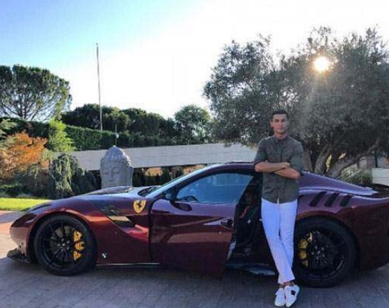 足球与车,汽车与足球游戏