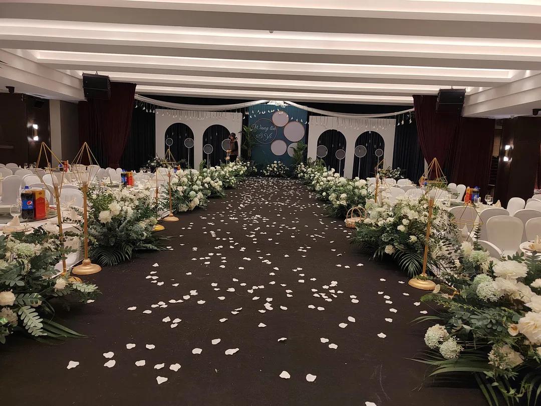 开一间理想中的花店,开一家花店也是浪漫的事