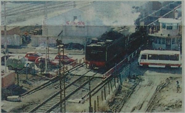 记忆中的家乡早已变了模样,家乡已不再是记忆中的模样