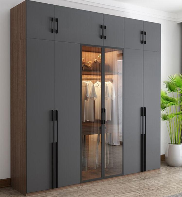 玻璃门衣柜轻奢配木饰面,极简衣柜玻璃门的流行趋势