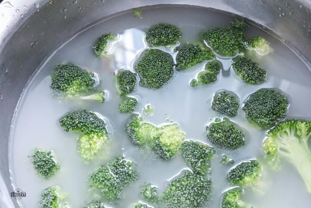如何清洗西兰花才能干净,西兰花怎么清洗才能消灭虫卵