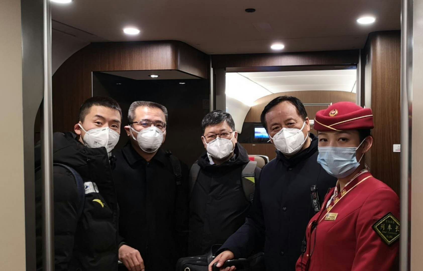 为抗击疫情的医生牺牲精神点赞,抗击疫情医护人员紧急行动视频