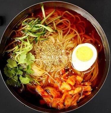 美食分享特色美食推荐,美食攻略各地特色美食和食材介绍