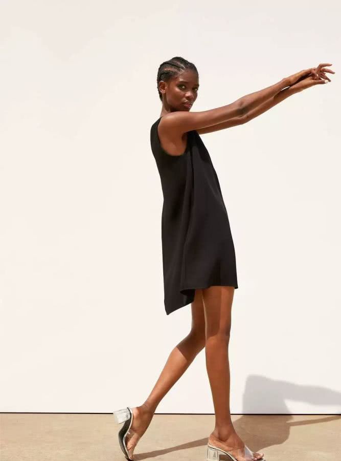 zara值得入手的连衣裙,zara新出的牛仔开叉连衣裙