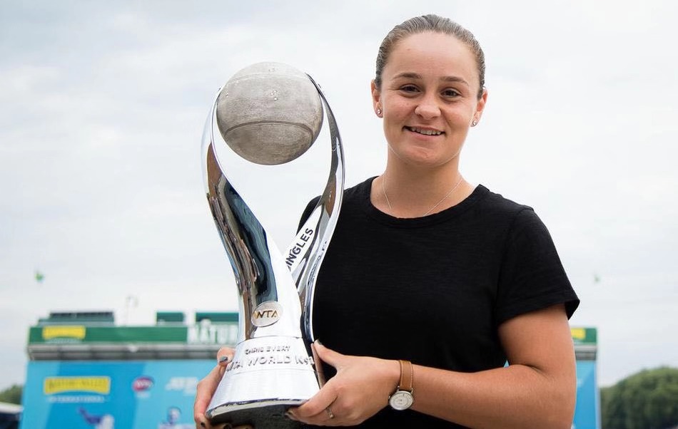 2020中国女子网球半决赛直播,新老交替接替陈梦