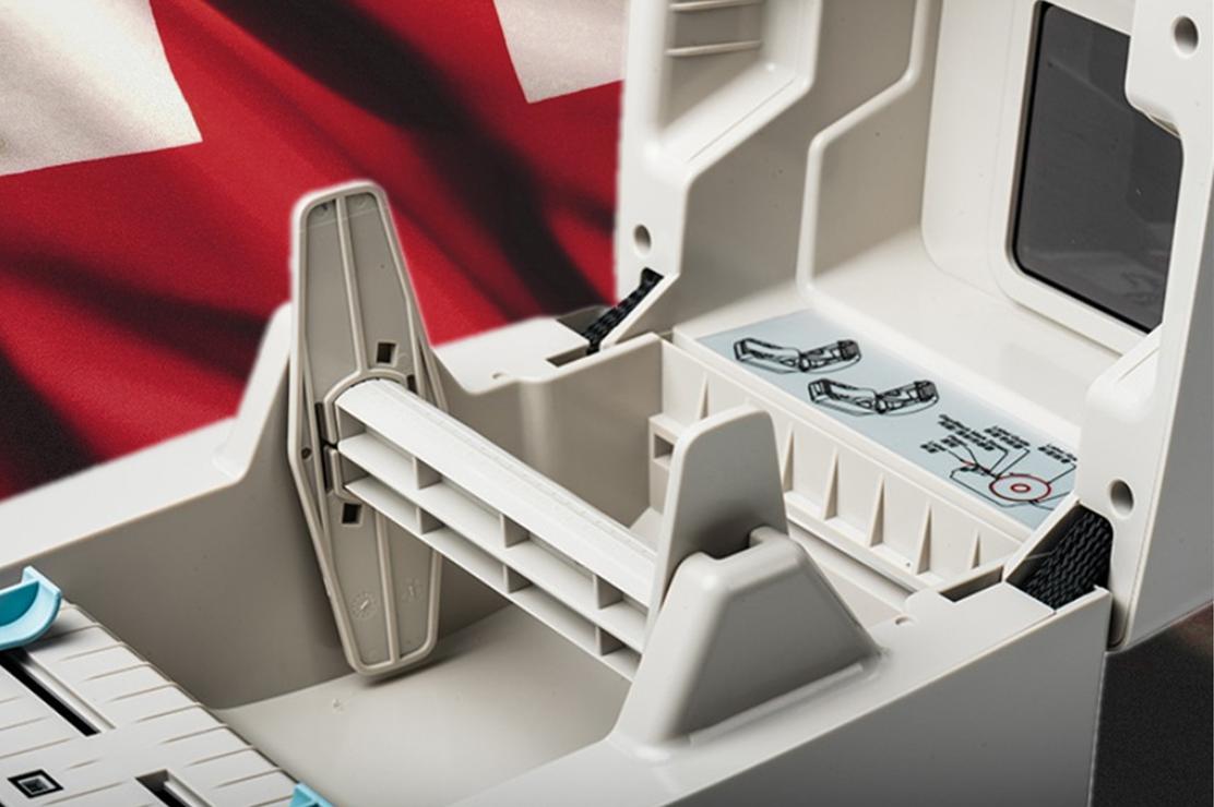 快递单自己打印还是快递公司打印,快递单打印出来整理