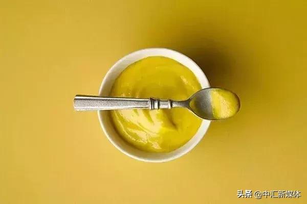 山葵辣根是一个东西吗,芥末里的是辣根还是山葵