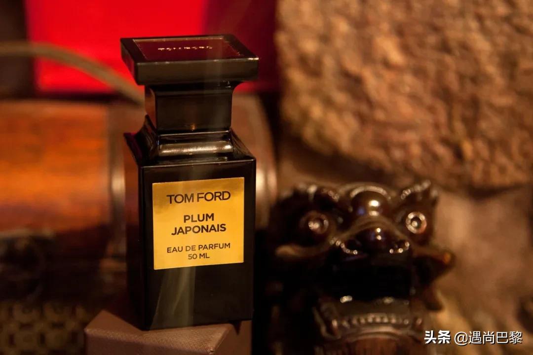 秋季换香？从姐姐们用的香水里找灵感吧