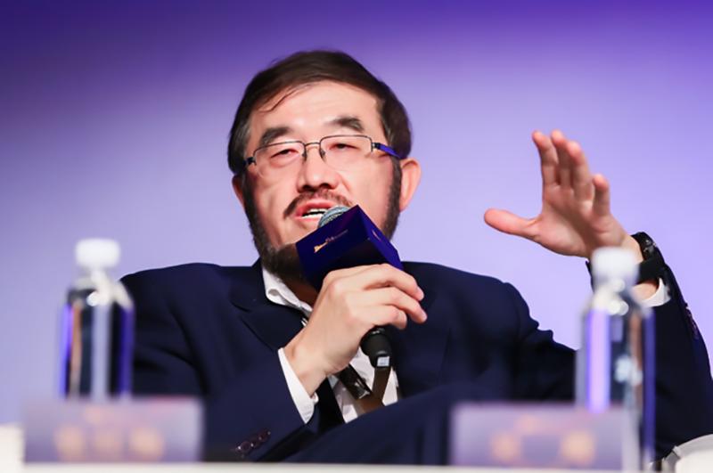 小灵通吴鹰现在怎么样,吴鹰互联网半壁江山