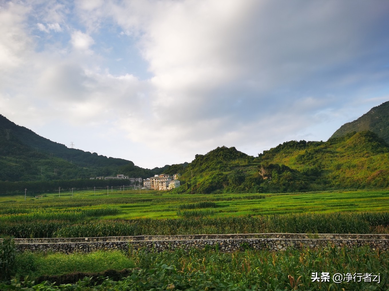 「原创」八桂寻宝（十六）巴马：镶嵌在大地上的草书
