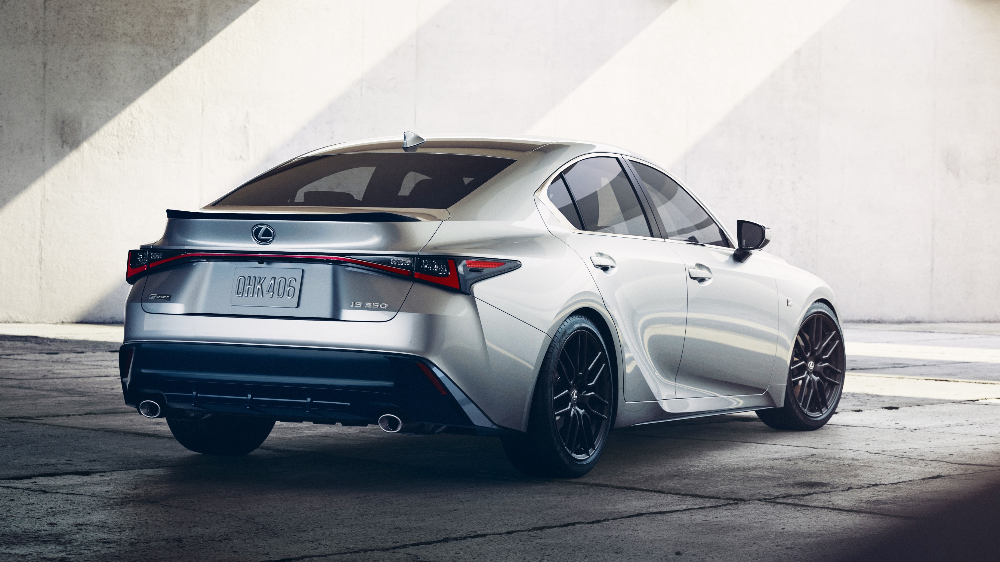 新款雷克萨斯is到店实拍,新款雷克萨斯is要上市了