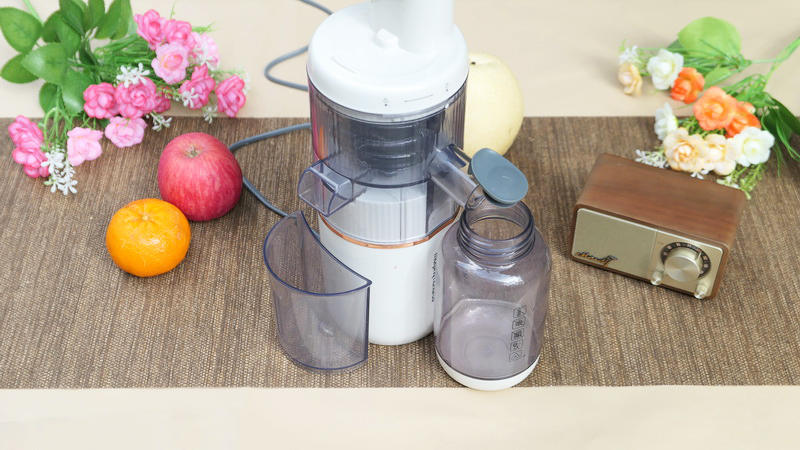 摩飞气泡原汁机苹果汁,来杯现榨果汁清凉一夏