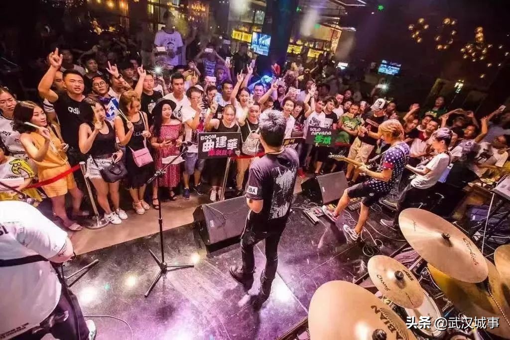 春节喝酒请收下这份饮酒指南,请收好这份假期必玩游戏清单