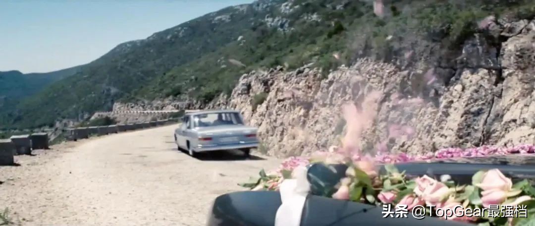 007座驾阿斯顿马丁,邦德路特斯