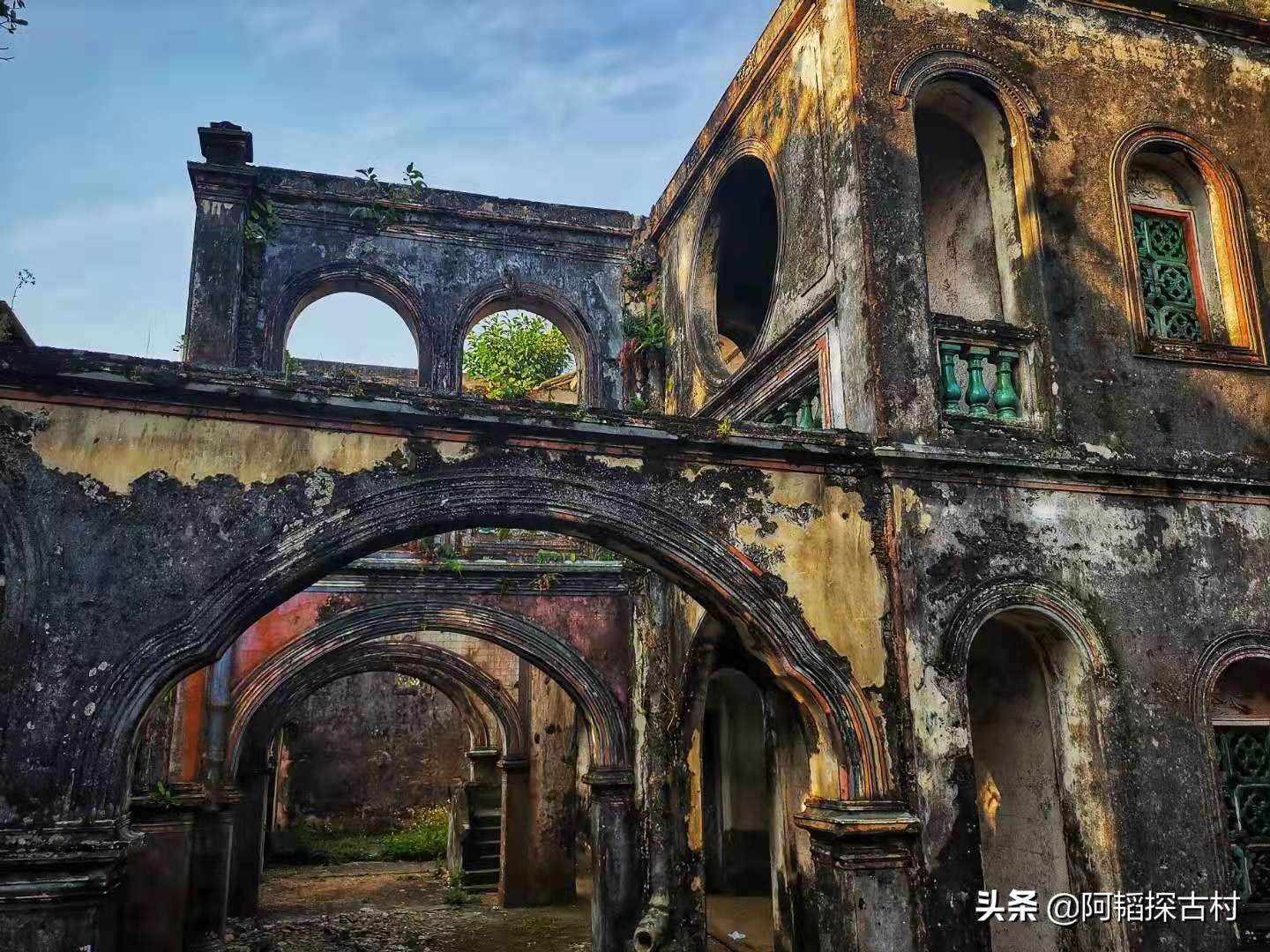 去过文昌这座大宅的人都说:与过去华贵相比,我更爱她沧桑的容颜