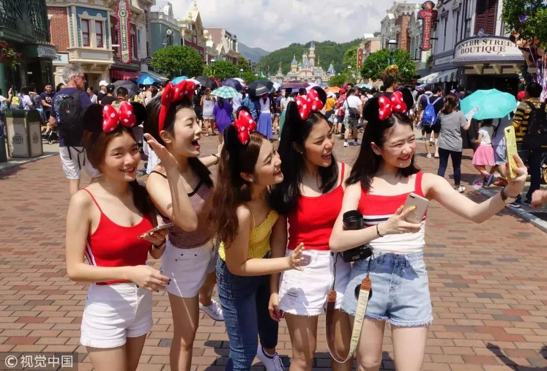 “妮儿”们出来玩啊,带上“妳”的钱包