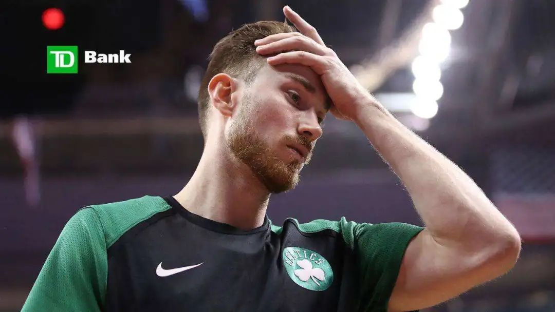 第3次骨折！无限期休战？刚签下1.2亿大合同就伤了