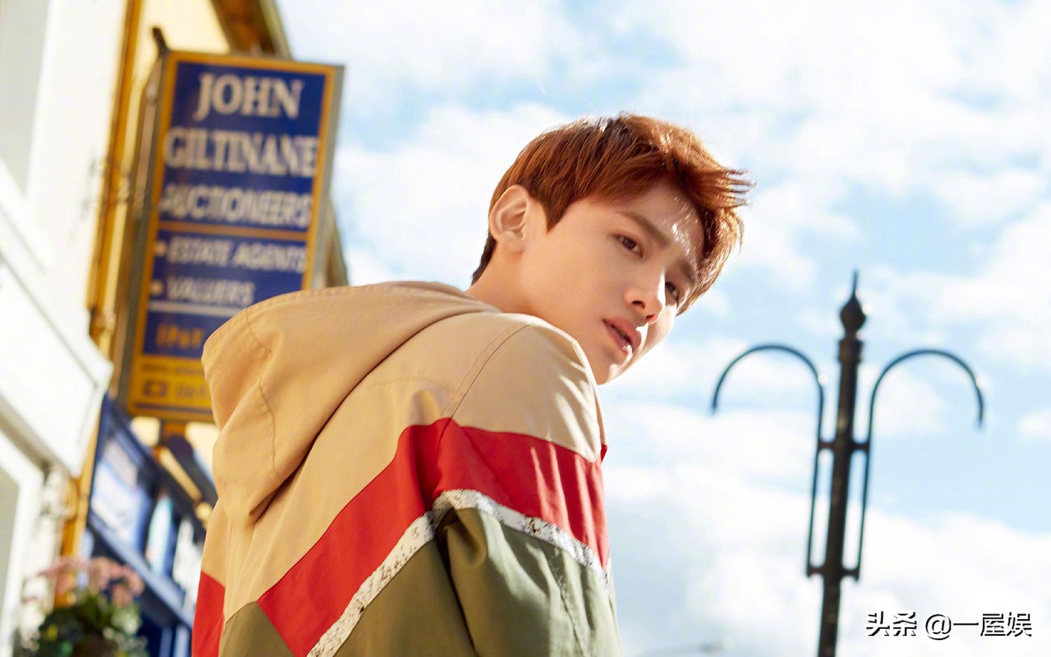 白敬亭混剪古装惊鸿一瞥,白敬亭为何在天盛长歌戏份少