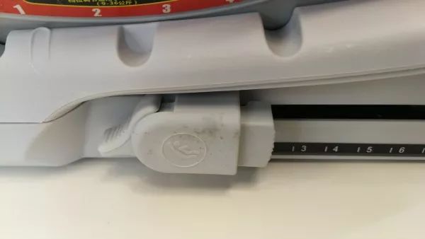 安全座椅测评：感恩+babymonsters+贝贝卡西，你Pick谁？