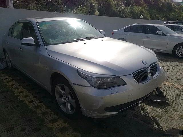 小伙花5万买了辆宝马523，一个月后自己坦言：死要面子活受罪