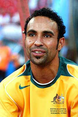 足坛10大不可思议的弧线射门,足坛最长不败纪录米兰