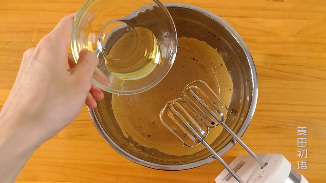 做枣糕把鸡蛋打发会不会更松软,枣糕王松软香甜的红糖枣糕做法