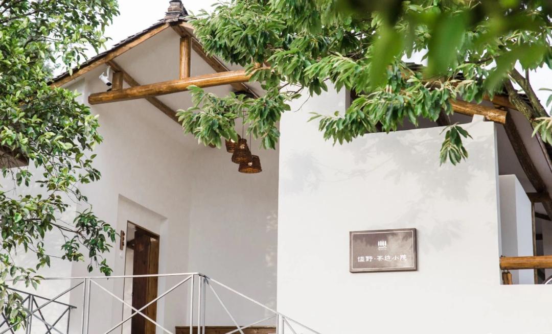 最新成都黄龙溪民宿包吃住一个月,成都周边游山中民宿