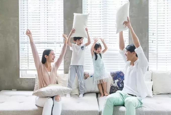 适合幼儿玩的刺激的英语游戏,亲子游戏的英语