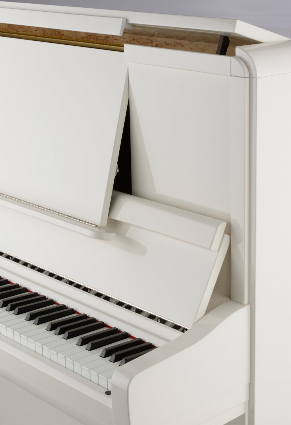 佩卓夫钢琴是什么档次,佩卓夫立式钢琴