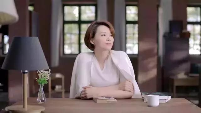 当代青年人沉迷娱乐,现代人沉迷低级娱乐